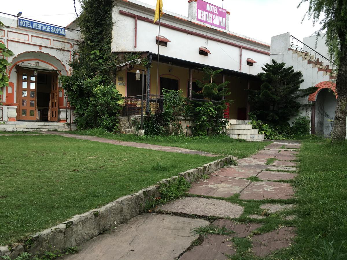 Nāhan Hotel Heritage Sanyam מראה חיצוני תמונה