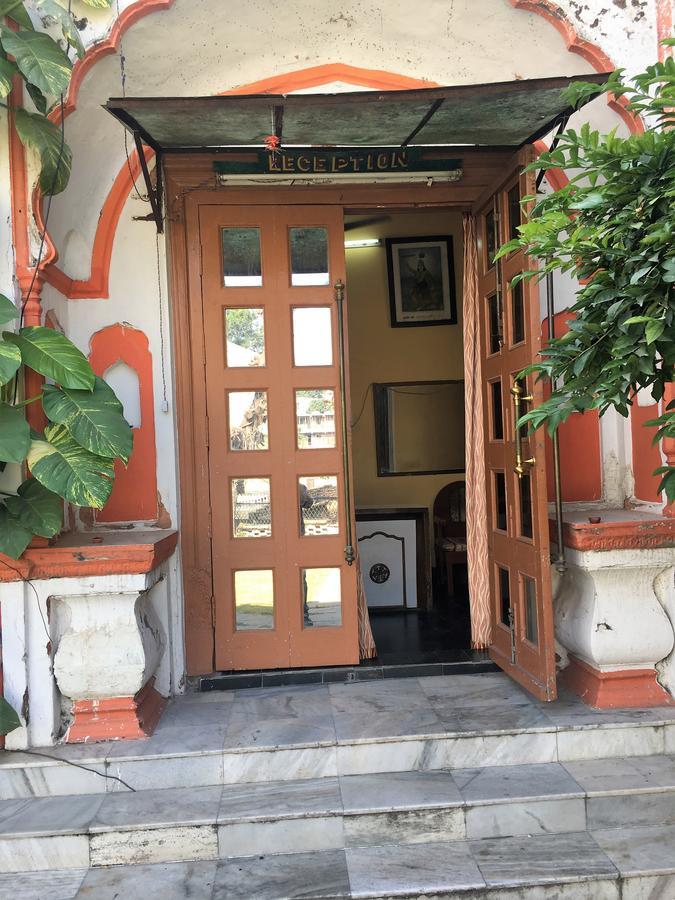 Nāhan Hotel Heritage Sanyam מראה חיצוני תמונה