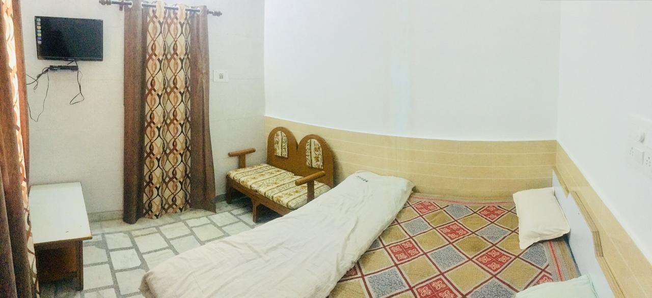 Nāhan Hotel Heritage Sanyam מראה חיצוני תמונה