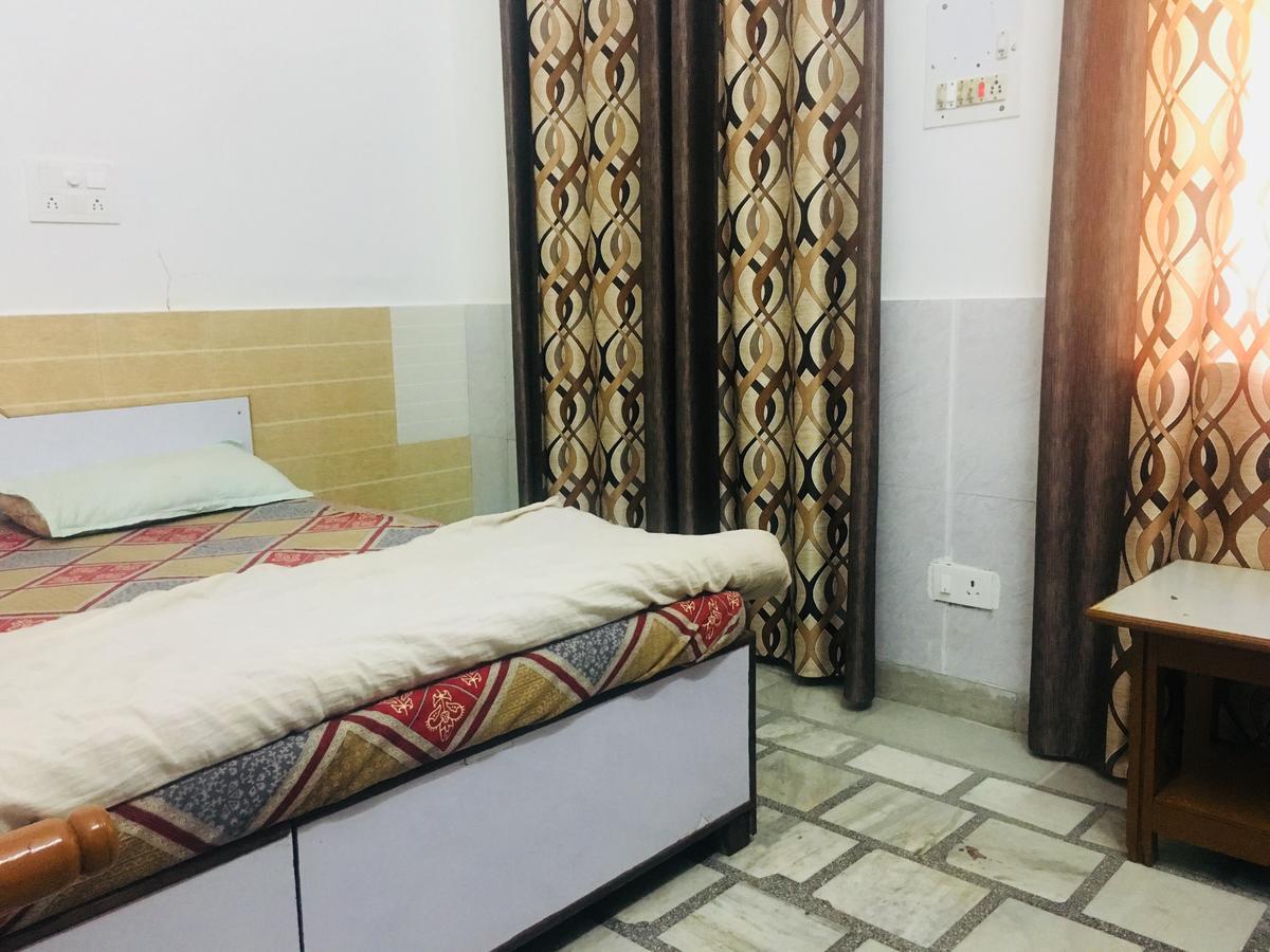 Nāhan Hotel Heritage Sanyam מראה חיצוני תמונה