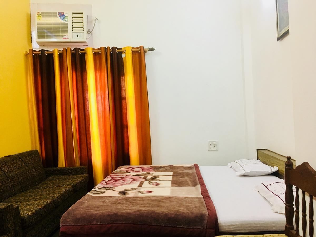 Nāhan Hotel Heritage Sanyam מראה חיצוני תמונה